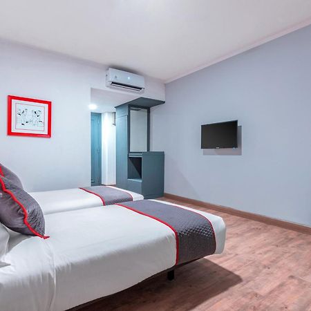 Super Oyo Townhouse 2 Hotel Gunung Sahari Jakarta Exteriör bild