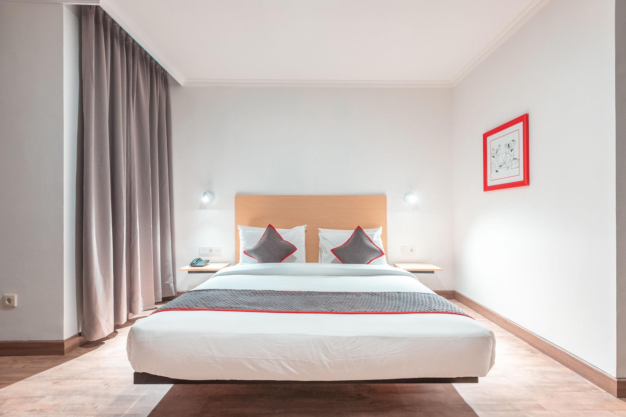 Super Oyo Townhouse 2 Hotel Gunung Sahari Jakarta Exteriör bild