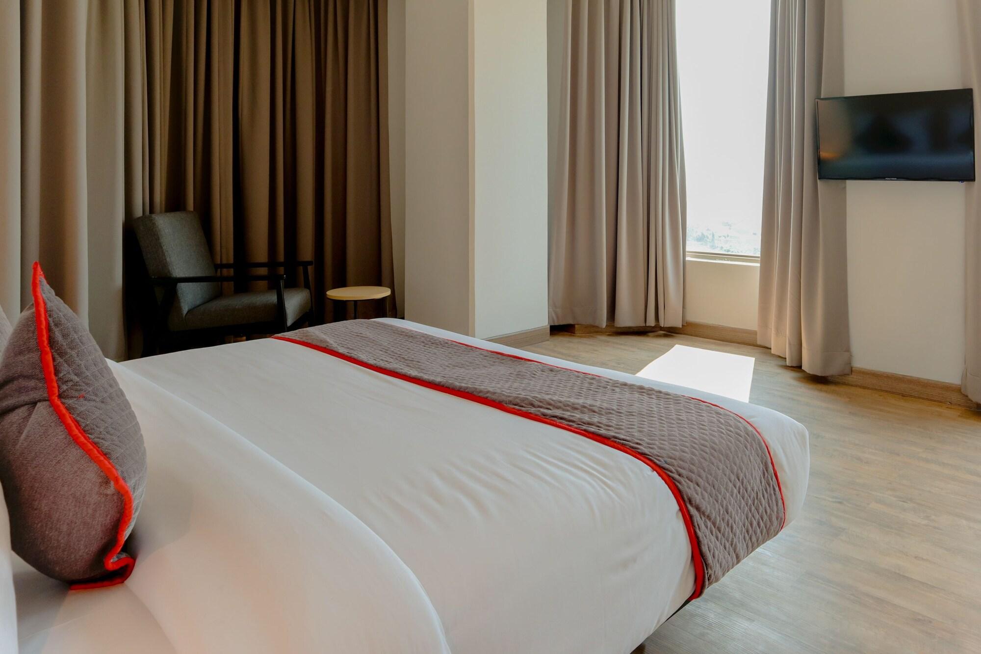 Super Oyo Townhouse 2 Hotel Gunung Sahari Jakarta Exteriör bild