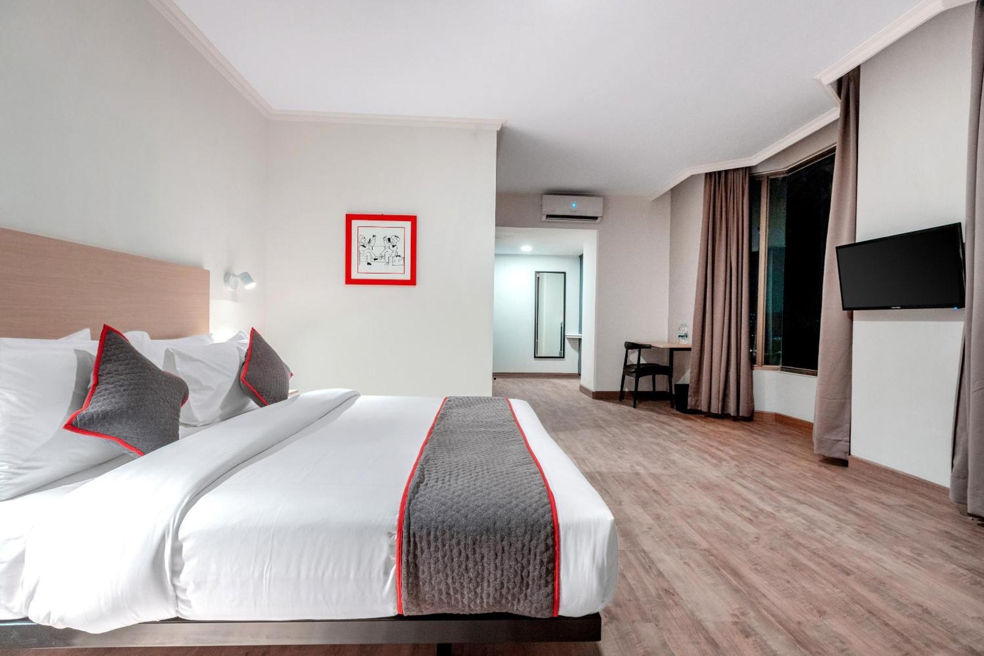 Super Oyo Townhouse 2 Hotel Gunung Sahari Jakarta Exteriör bild