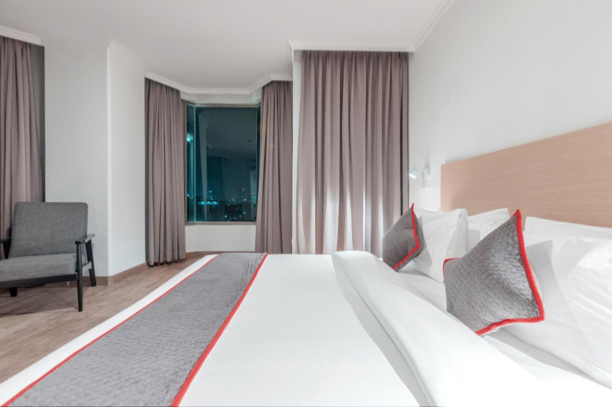 Super Oyo Townhouse 2 Hotel Gunung Sahari Jakarta Exteriör bild